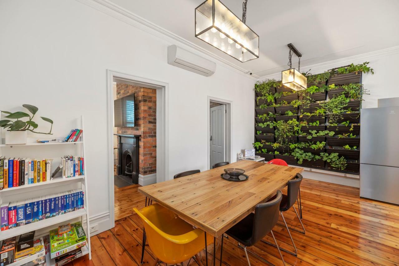 Work Sleep Live Melbourne Bed & Breakfast Ngoại thất bức ảnh