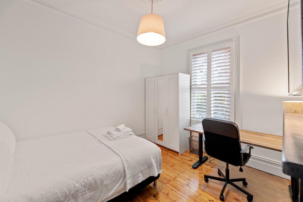 Work Sleep Live Melbourne Bed & Breakfast Ngoại thất bức ảnh