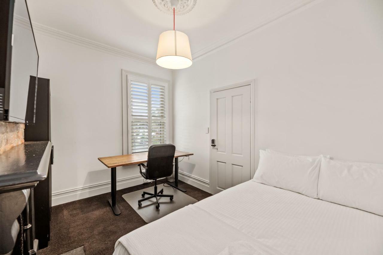 Work Sleep Live Melbourne Bed & Breakfast Ngoại thất bức ảnh